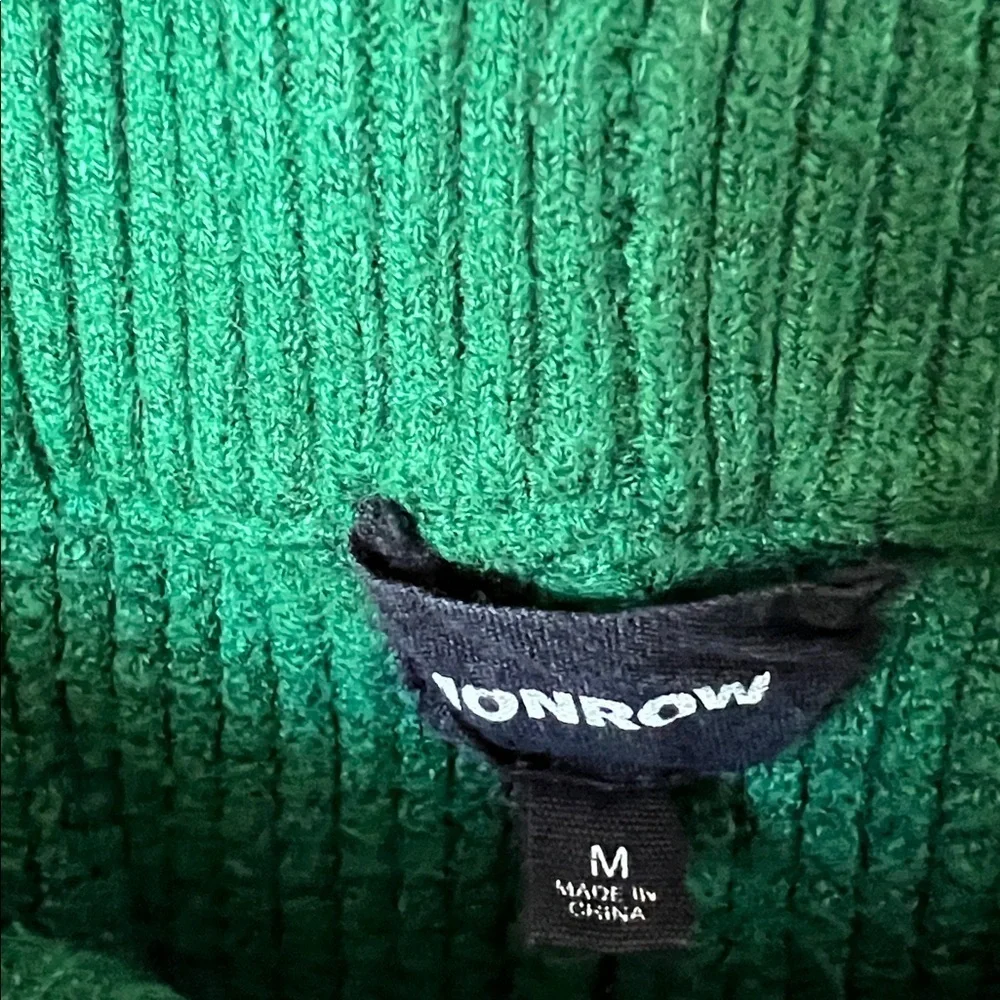 Monrow excellent top